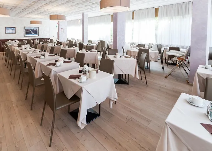 Szálloda Garni Losanna Bibione